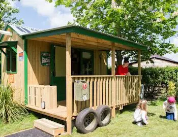 log cabin serving food and drinks