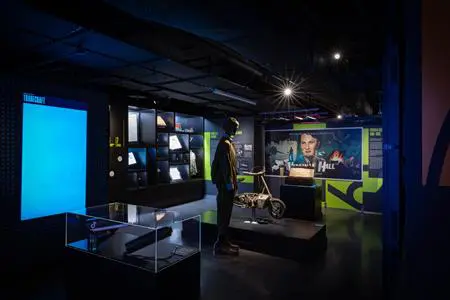 spy museum exhibition area