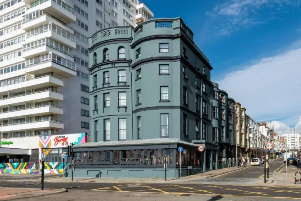 The West Beach Hotel School Trip Accommodation Brighton 9 The West Beach Hotel School Trip Accommodation Brighton