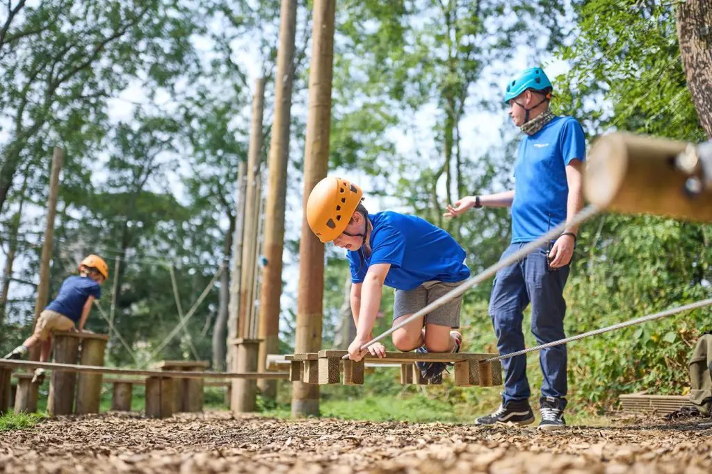 Essex Outdoors Danbury Adventure Activity Residential School Trips 6 pupils on a low ropes course