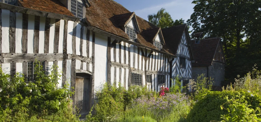 front view of Tudor building